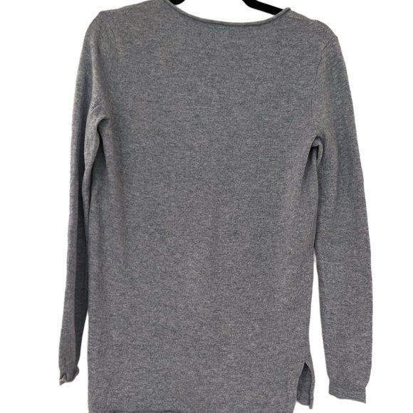 Women's J. Crew V-Neck Rolled Hem Sweater Wool Blend‎ Size XS - Picture 2 of 6